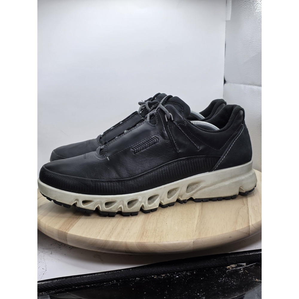 Mens size 12 - ECCO Multi-Vent Gore-Tex Athletic Shoes Black EUC